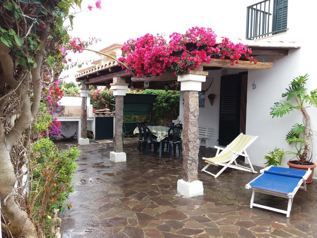 Appartamento Villino Marrakech Calasetta Esterno foto