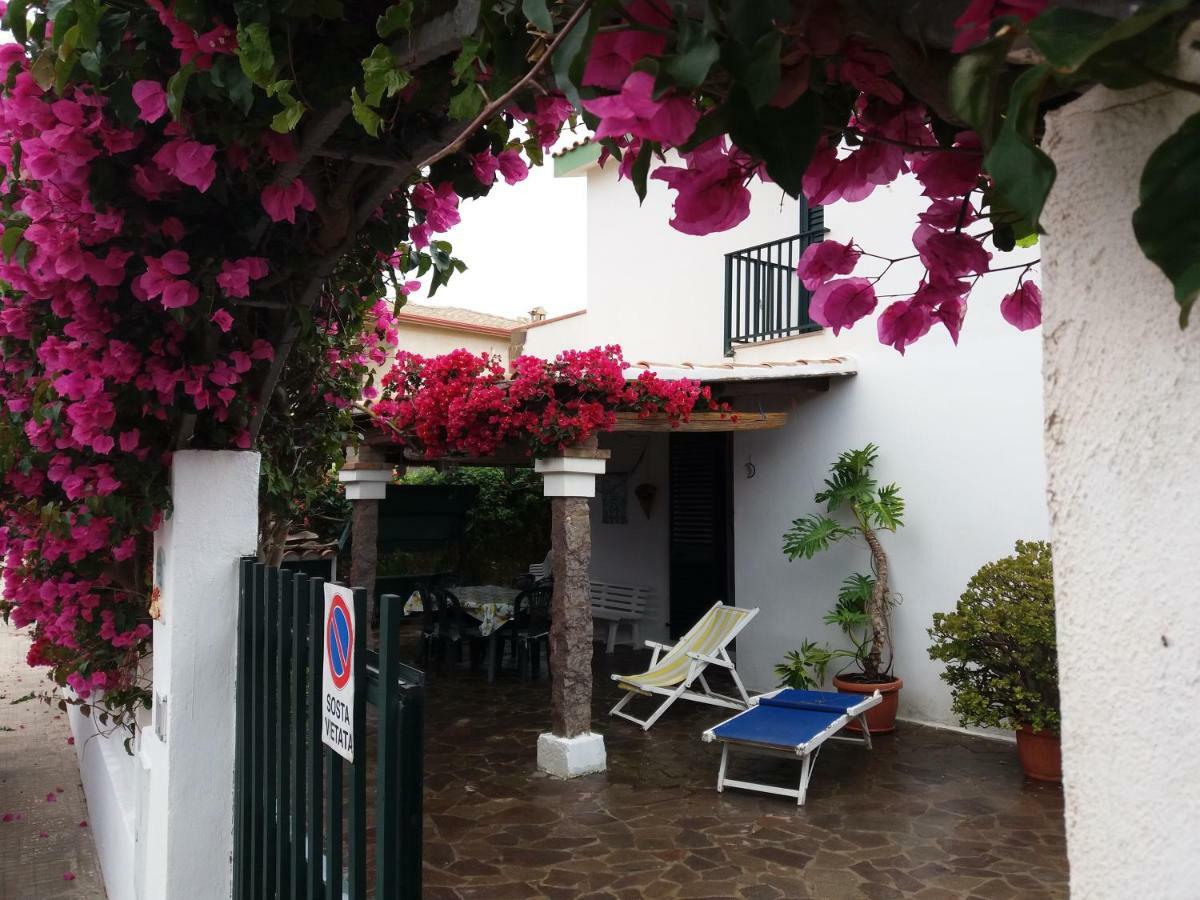 Appartamento Villino Marrakech Calasetta Esterno foto